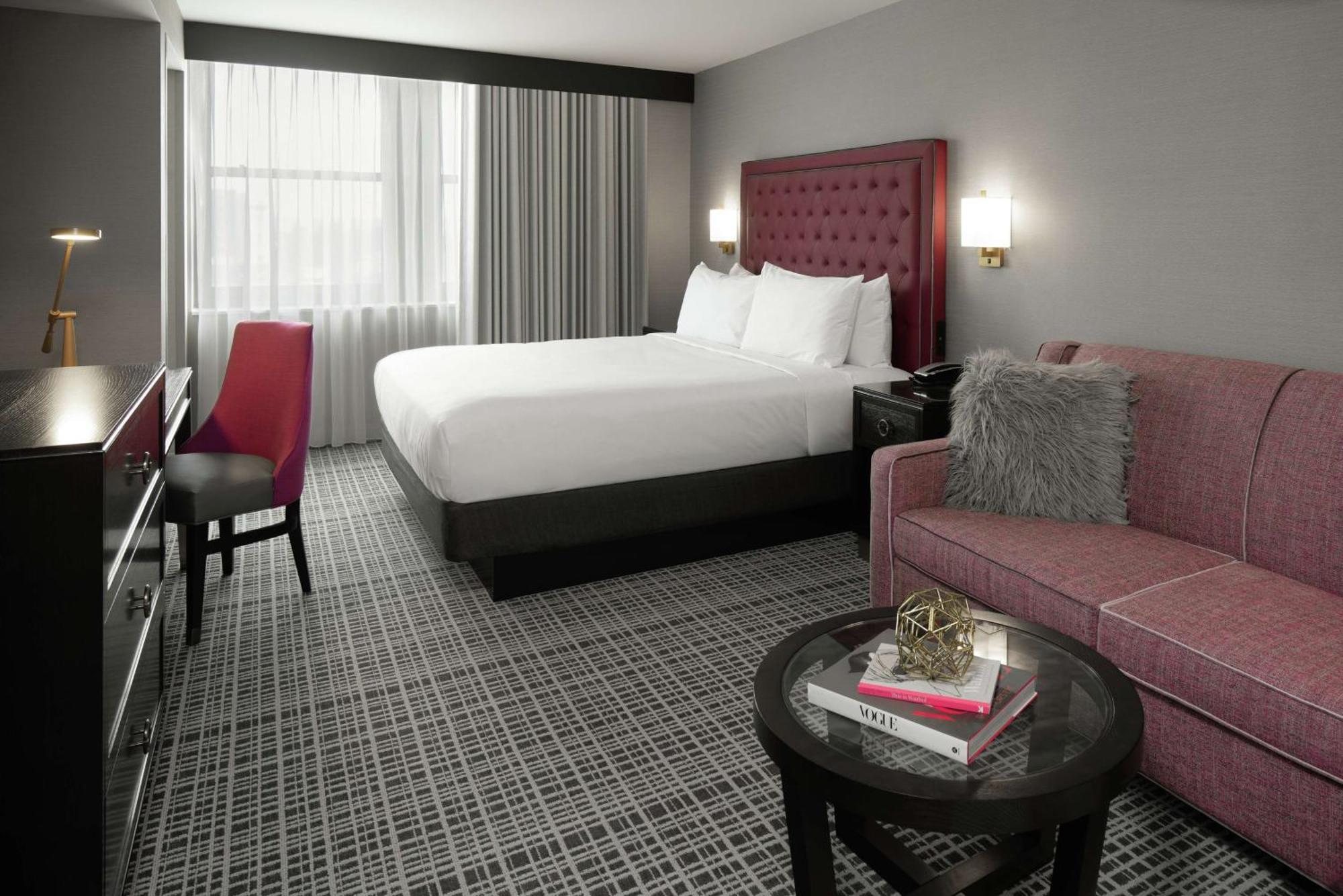 The Axis Moline Hotel, Tapestry Collection By Hilton Eksteriør billede