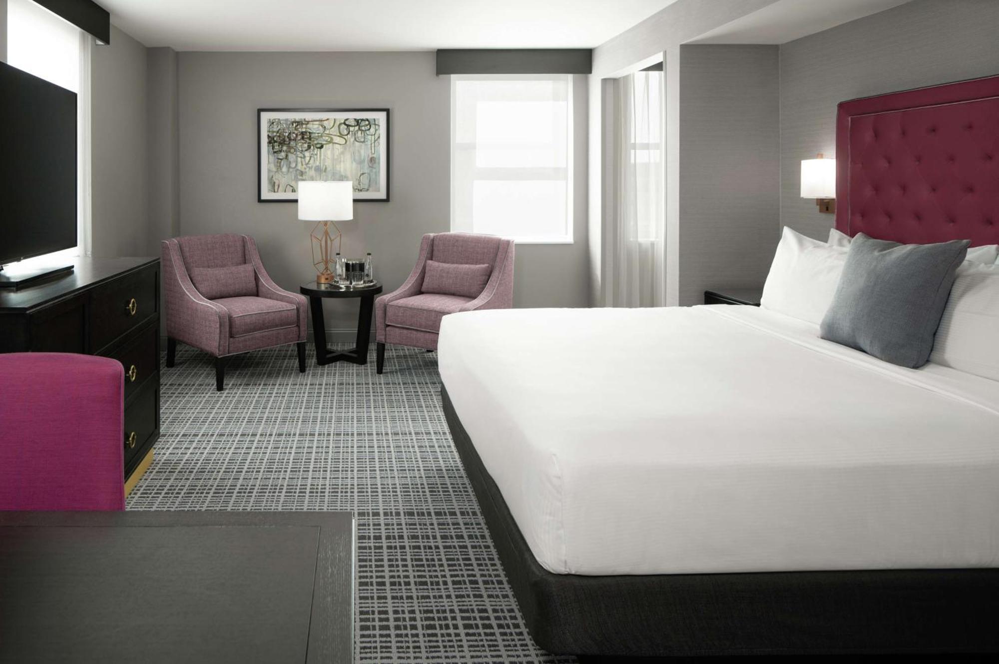 The Axis Moline Hotel, Tapestry Collection By Hilton Eksteriør billede